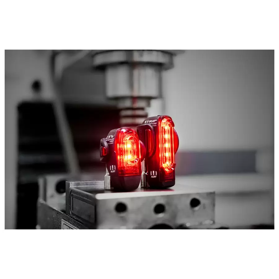 Luce posteriore Ktv Pro Alert Led Nero #2