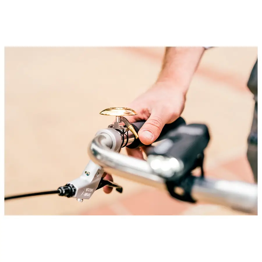 Campanilla Clásica en Latón Delgado #3