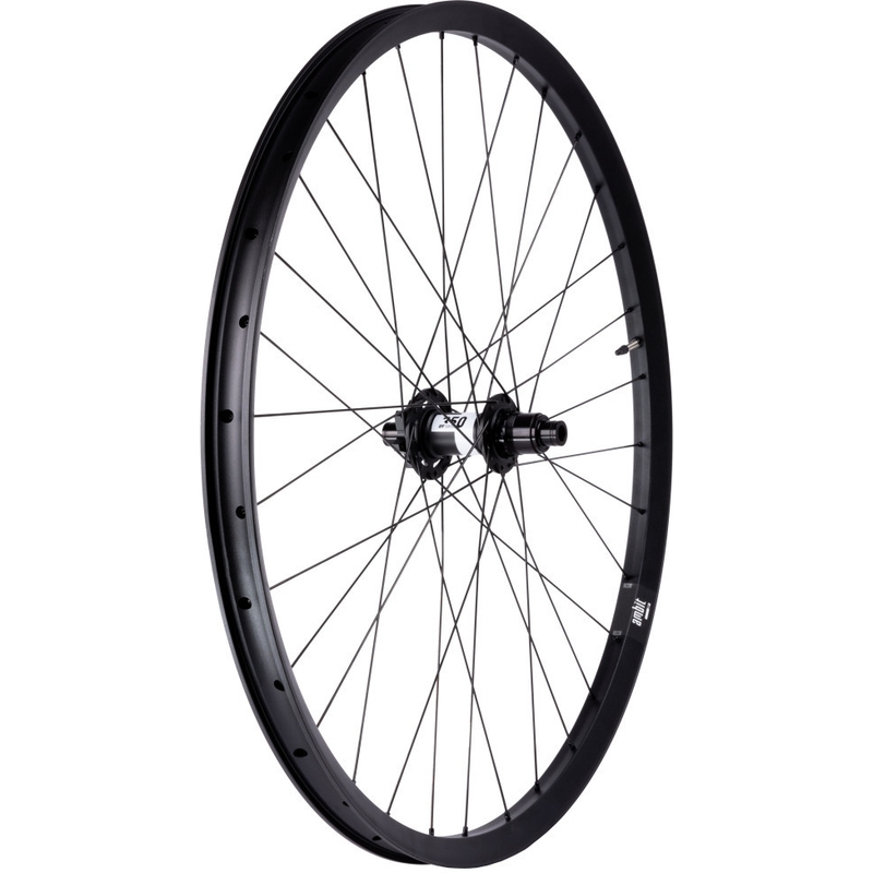 ACR01 26 ’’ Black front wheel