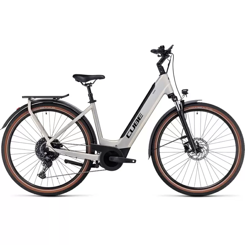 Touring Hybrid Pro Easy Entry 29'' 625Wh Silver/Black 63mm 11v Bosch Performance 2024 Size XS - image