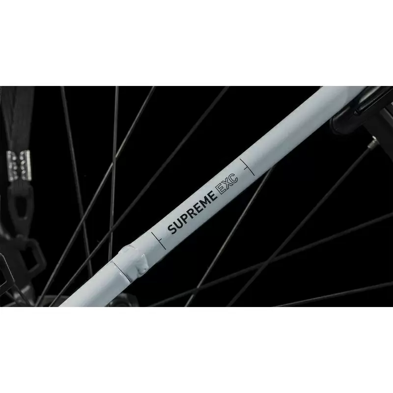 Supreme RT Hybrid EXC Easy Entry 29'' 500Wh Bianco/Nero 50mm 1v Bosch Active Plus 2024 Taglia S #5