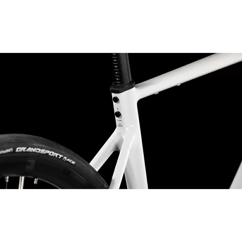 Attain SLX 28'' 12v Bianco/Grigio 2025 Taglia S #3