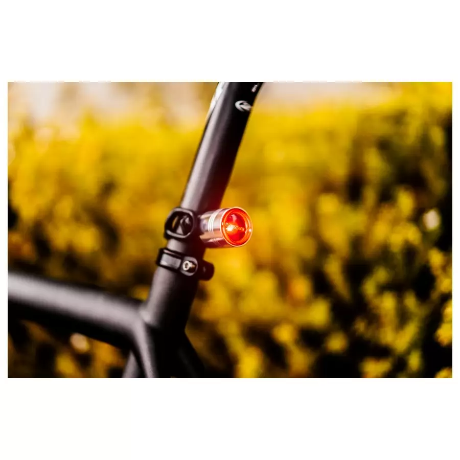 Feu Arrière Usb Femto 7 Lumen Noir #2