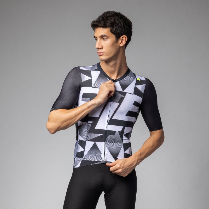 Camisa De Manga Curta Multiverso PR-E Preta Tamanho XXS
