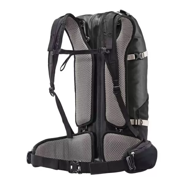 Mochila Atrack Negra 25L #1