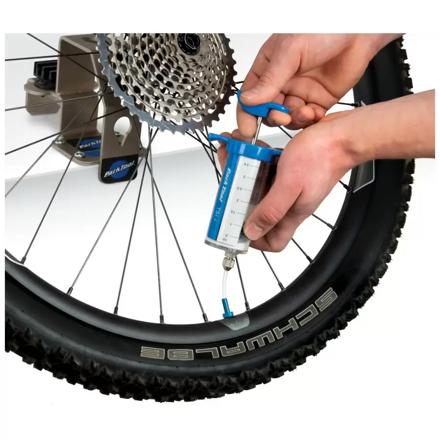 Kit de seringue de cyclisme sans chambre à air pour vélo - Seringue  d'injecteur de valve de vélo - Outil de retrait de noyau de valve - Seringue  de mastic de pneu