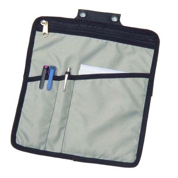 Bolso externo com fecho de pressão
