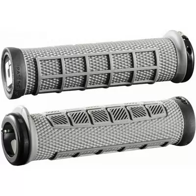 ODI MTB Manopole AG-1 Lock-on 2.1, 135 Mm, Con Anelli Di Serraggio Argento, Per Bici Da Mountain Bike