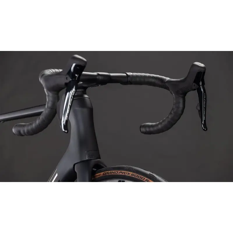 Concordo C: 62 SLT 28 '' 12V Black'n'black 2026 Tamanho XS #6