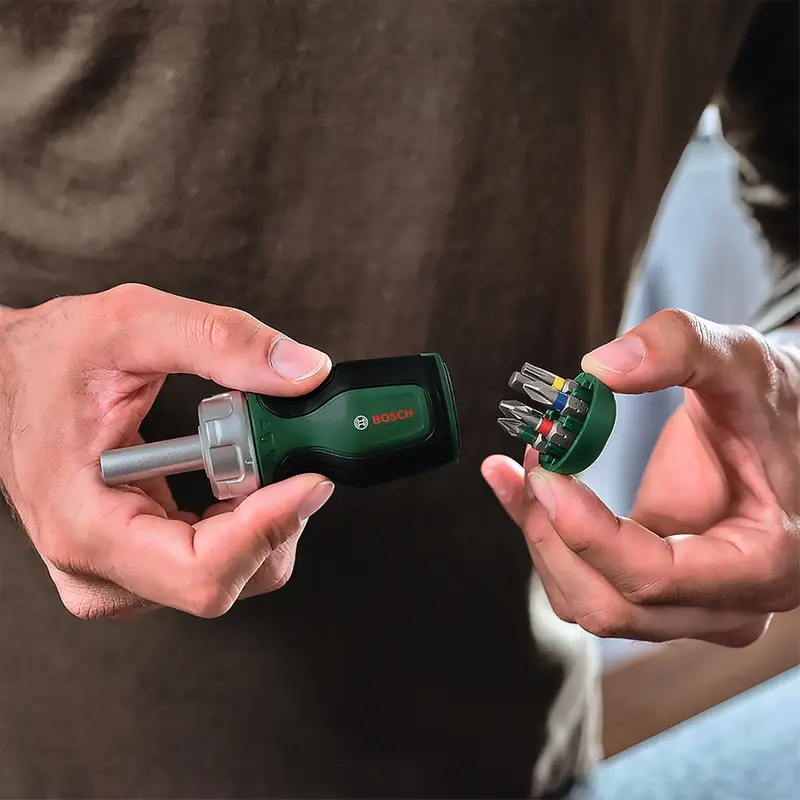 Kurzer Ratschenschraubendreher mit 6 Bits #4