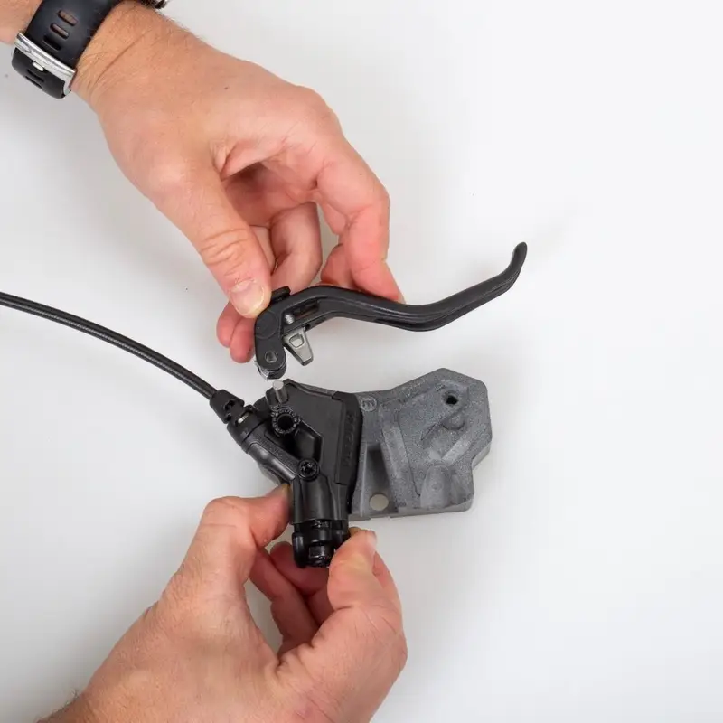 Outil de changement de levier Magura MT avec poinçon #2