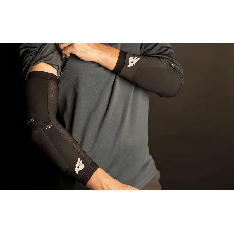 Cotoveleira Aura Elbow Preta Tamanho XS #3