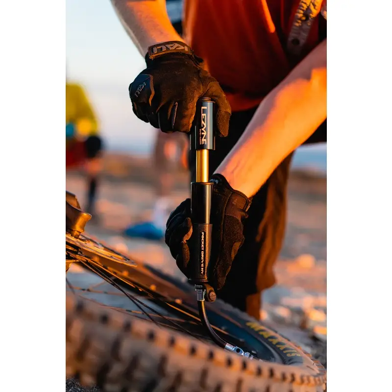 Portable CNC Pocket Drive HV Pump + Black Tire Lever #3