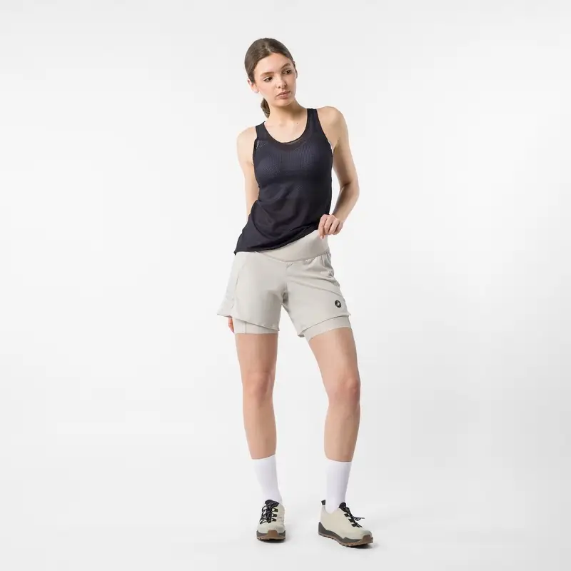 Movement Travel Damen Shorts Grau Größe XS #4