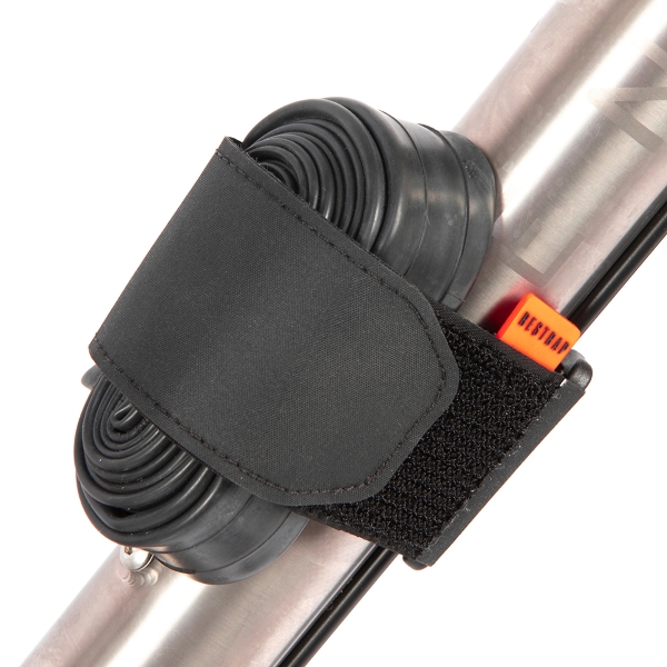 Correa para Marco Negro