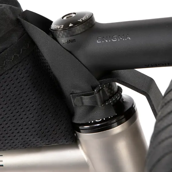 Bolsa Race Top Tube Corta 1.2 Litros negro #2