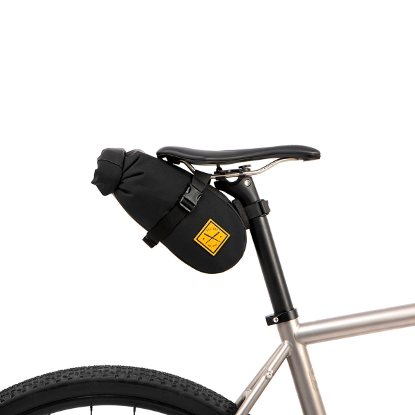 Under-saddle bag 2.5 Liters black