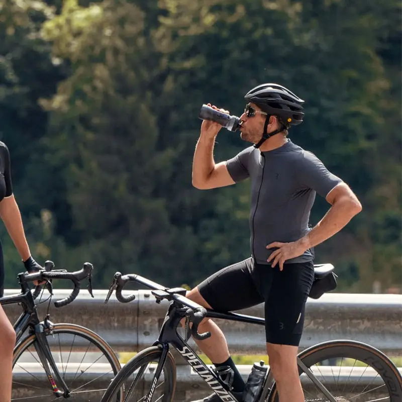 Comptank 550ml Trinkflasche Schwarz/Weiß #1