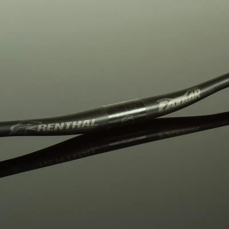 Manubrio V3 Fatbar Lite Carbon 35mm 760mm Rise 30mm Nero #2