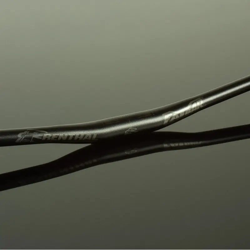 Manubrio V3 Fatbar Lite 31.8mm 760mm Rise 40mm Nero #2