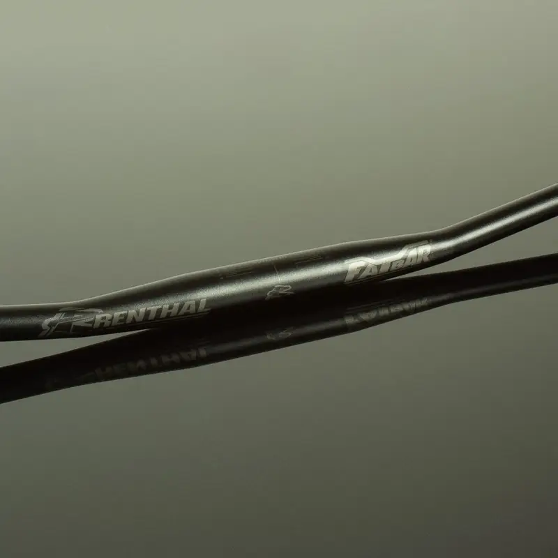 Manubrio V3 Fatbar Lite 31.8mm 780mm Zero Rise Noir #2