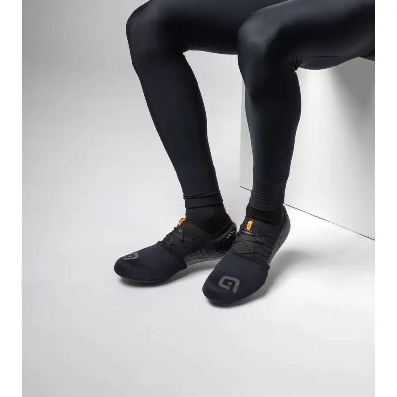 Black Shield Size S (37-39) - image