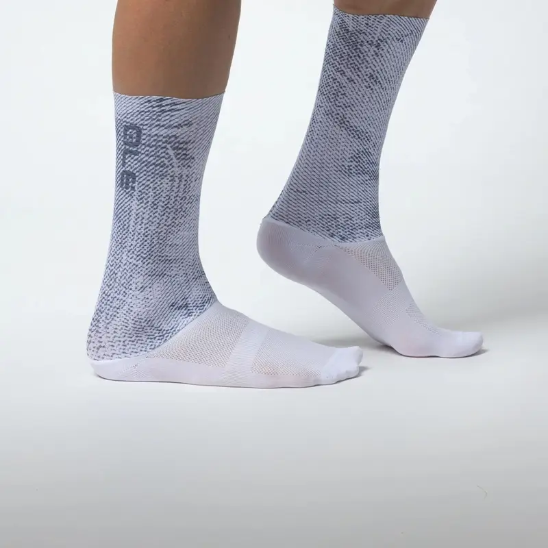Aero Typhoon Stahl Socken Größe XL (48-50) - image