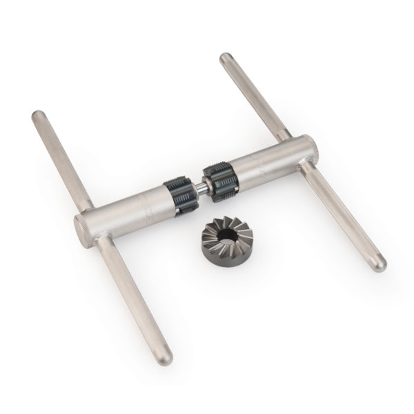 BTS-1 Bottom Bracket Tapping and Facing Set