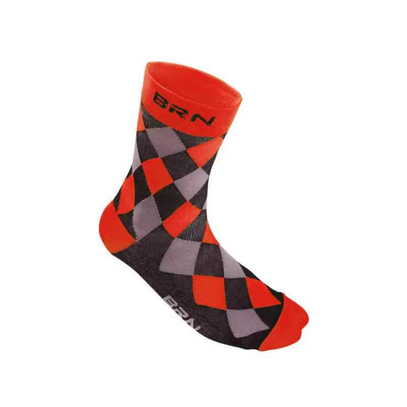 Schwarz / rot karierte Socken Größe 43-46 - image