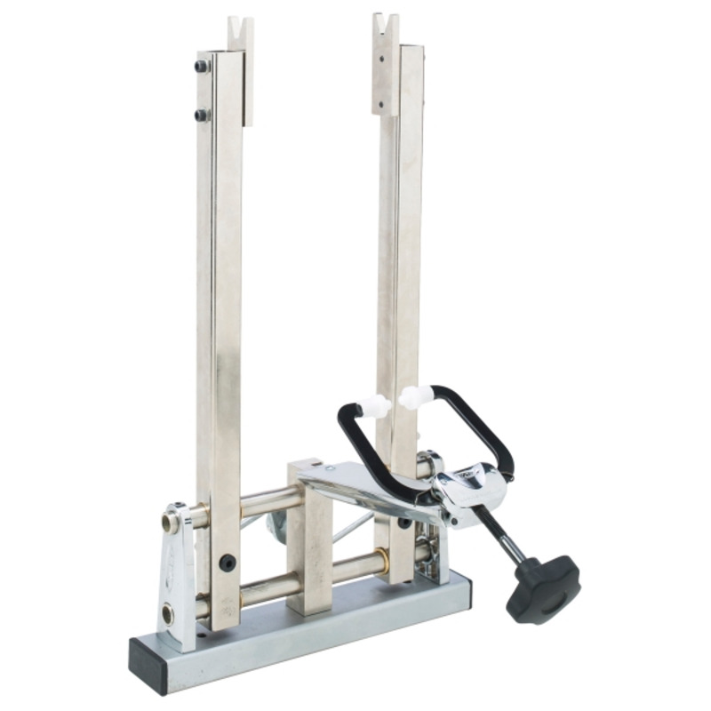 Professional wheel truing stand for cycles