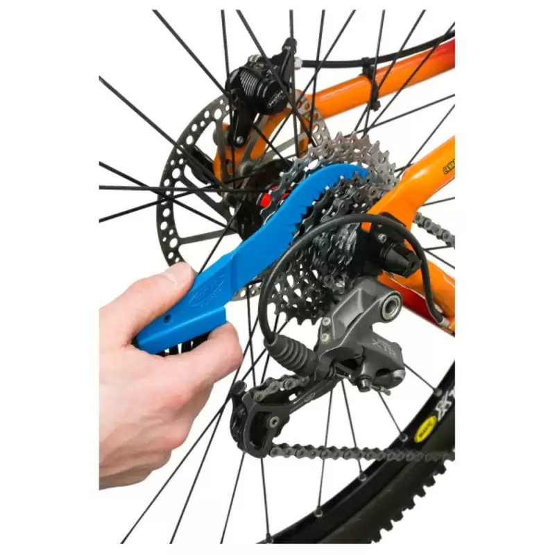 Drivetrain gear and chain cleaning brush #1