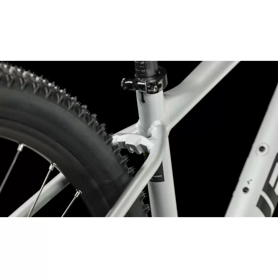 Pata cabra bicicleta aluminio 12″ a 29″ plata o negro