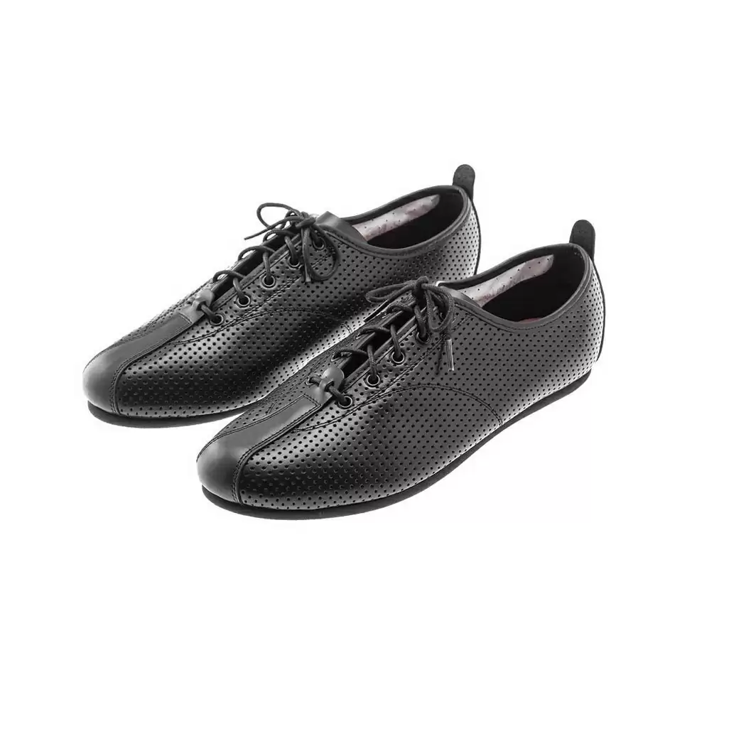 Cycling Vintage Shoes Black Size 42 - image