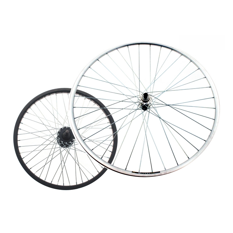 Roue arrière taraudée touring 26'' acier 6-7 vitesses