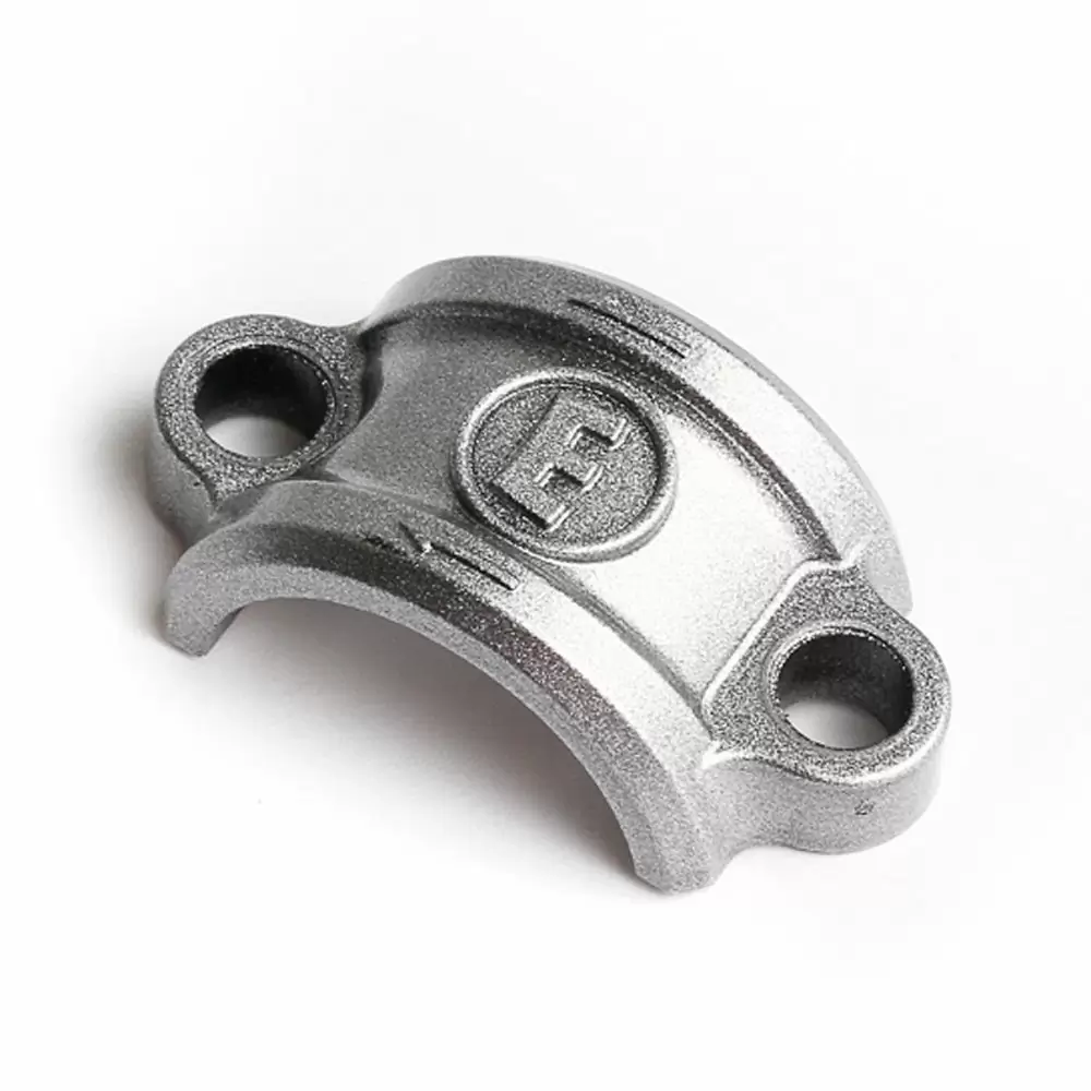 Handlebar clamp aluminium Carbotecture silver for MT series - image