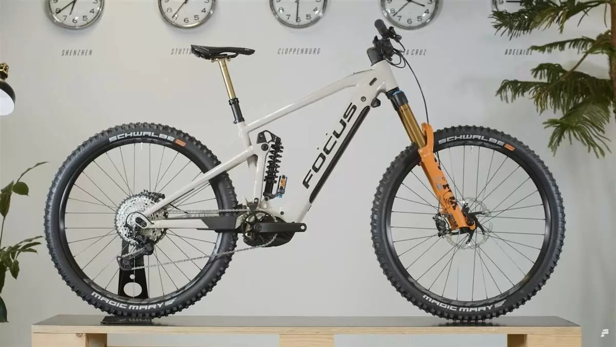 Focus downhill bike online