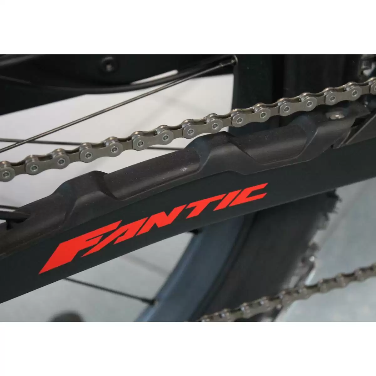 Protection chain guard for 160 and 180mm Integra from 2020 #1
