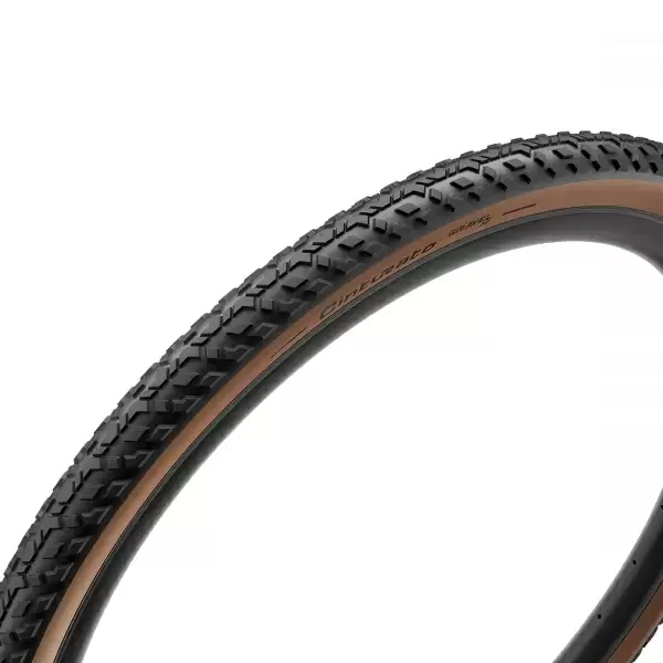 Tire Cinturato Gravel Mixed Terrain 650x50c Tubeless Ready Black/Skinwall - image
