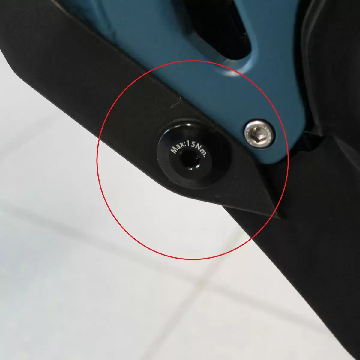 Axle and mount screw for E-Bike Skiplate ASX Bosch from 2020 #4