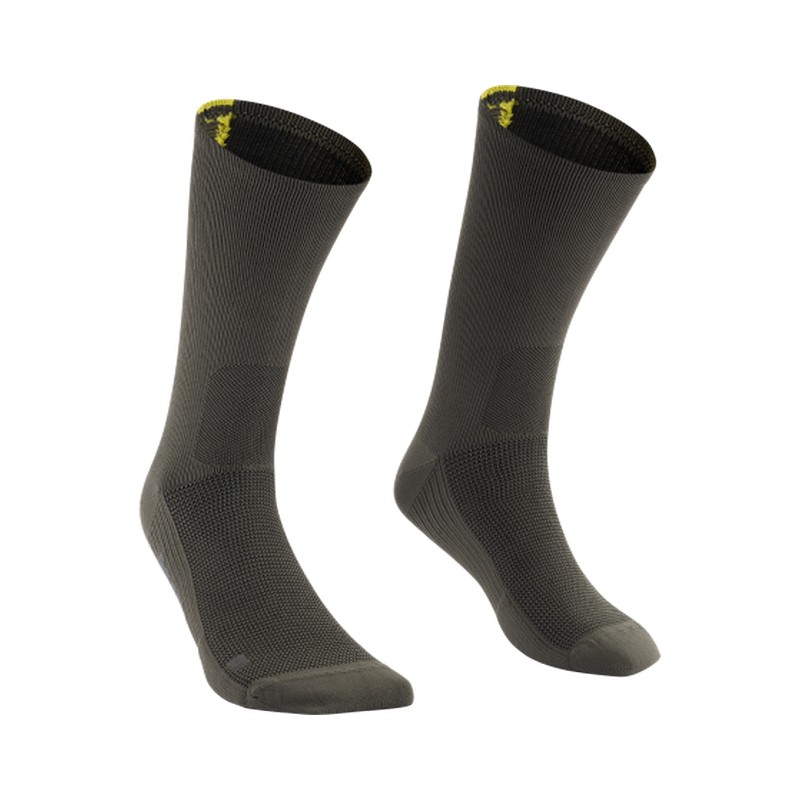Calcetines Essential High Sock Negro/Amarillo Talla S/M (39-42)