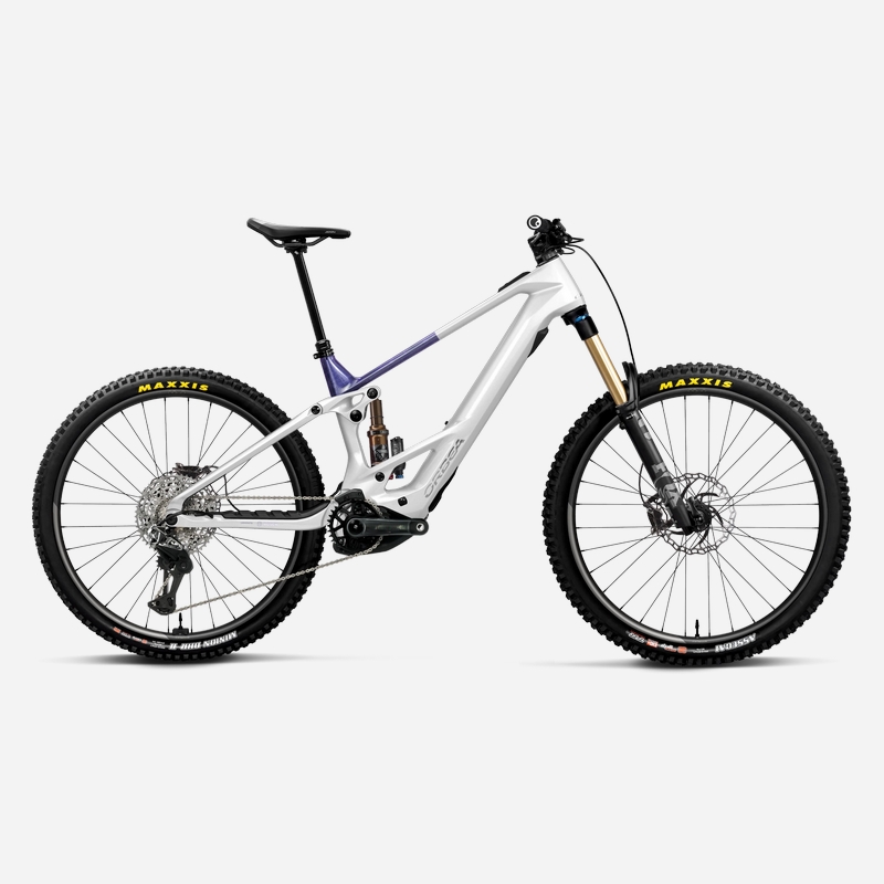 WILD TR M-TEAM 29'' 12v 150mm 750Wh Bosch P. Line CX White Chic/Tanzanite Evo C View 2027 Taglia S