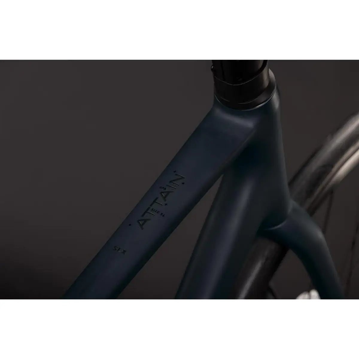 Attain SLX 28'' 105 12v Black´n´chrome 2027 Taglia S #4