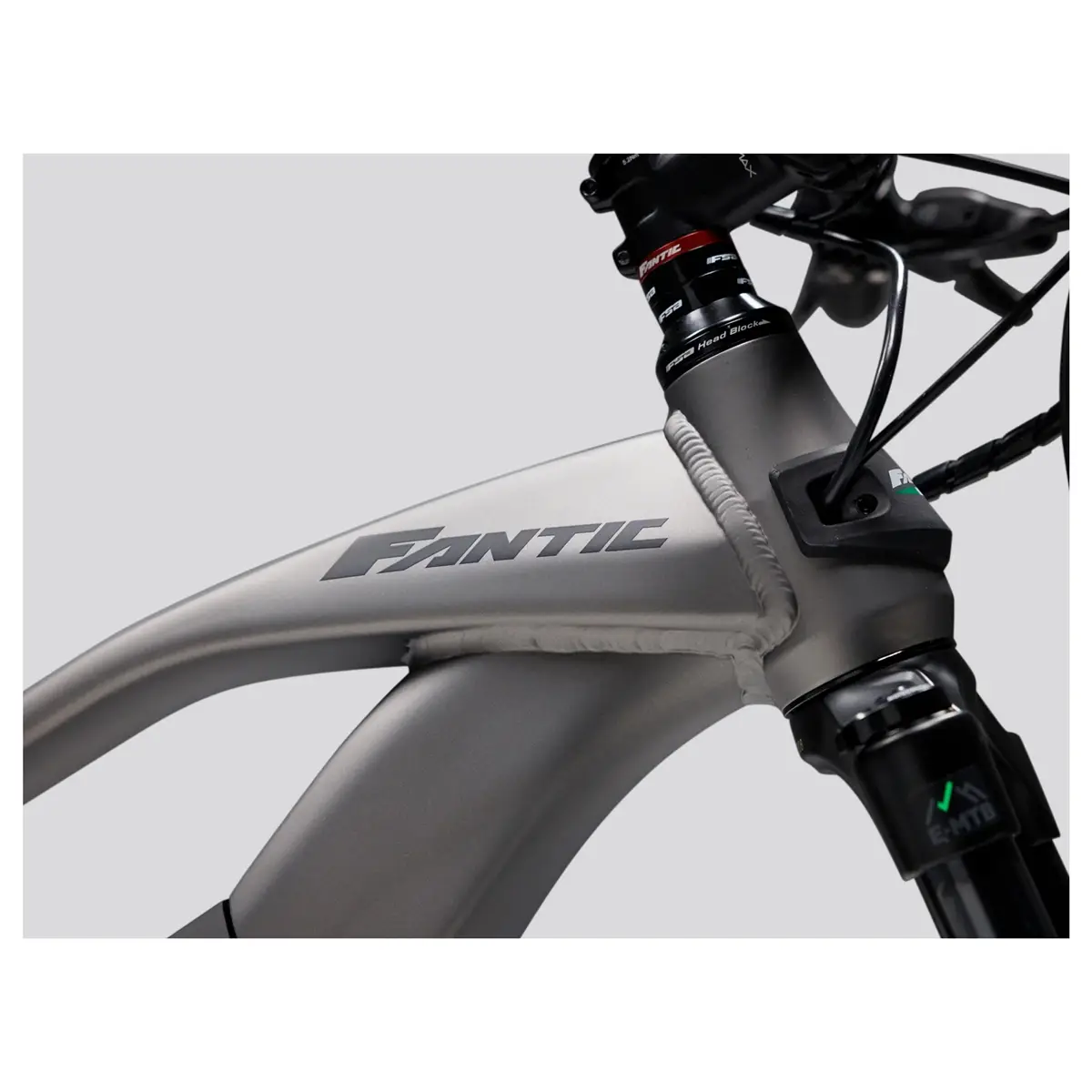 Integra XTF 1.5 Sport 29'' 150mm 12v 630wh Yamaha PW-X3 Grigio/Rosso Taglia S #3