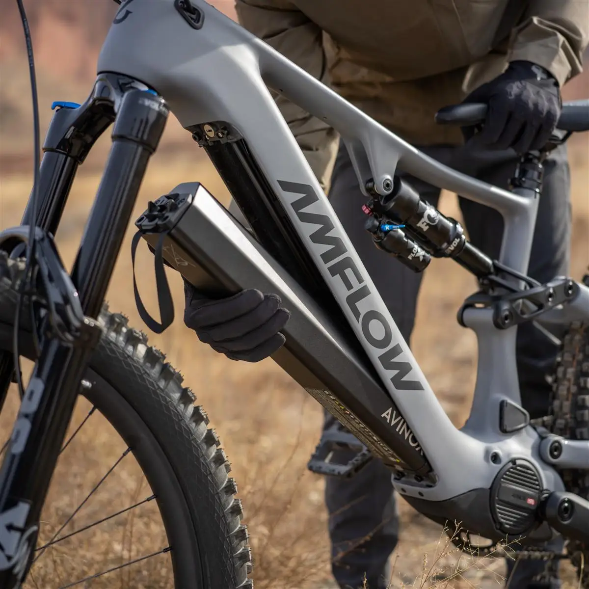 PR Carbon 29/27.5'' 160mm 12V 800Wh Avinox M2S Moosgrün 2027 Größe M #2