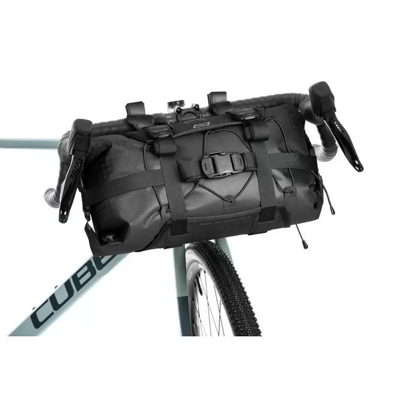 Sacoche kit de réparation sur cadre ou guidon de vélo électrique.