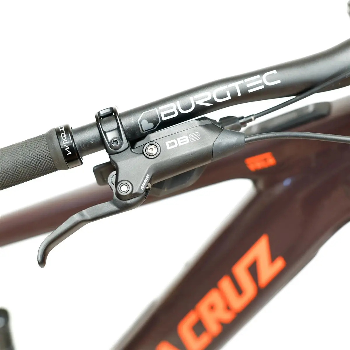 Vélo de test Vala AL 70 (725km) 29/27.5'' 160mm 600Wh Bosch Performance CX Violet Brillant 2026 Tail #2