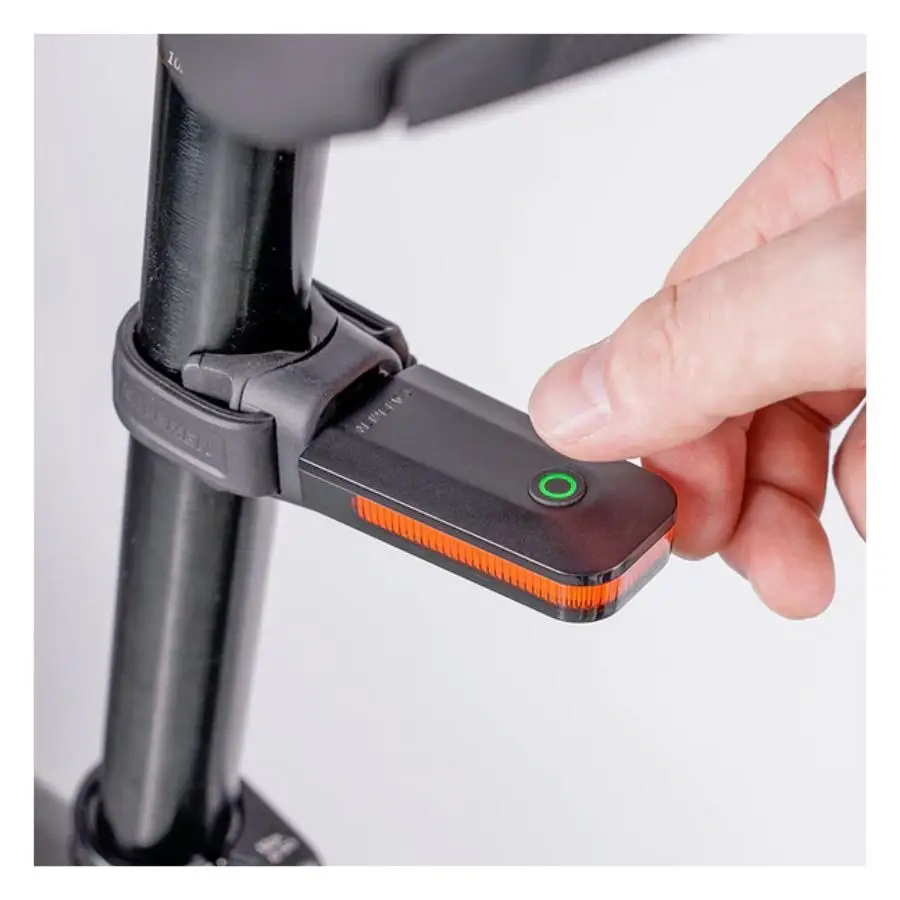 CL01 Rear Light 30 lumen Black #5