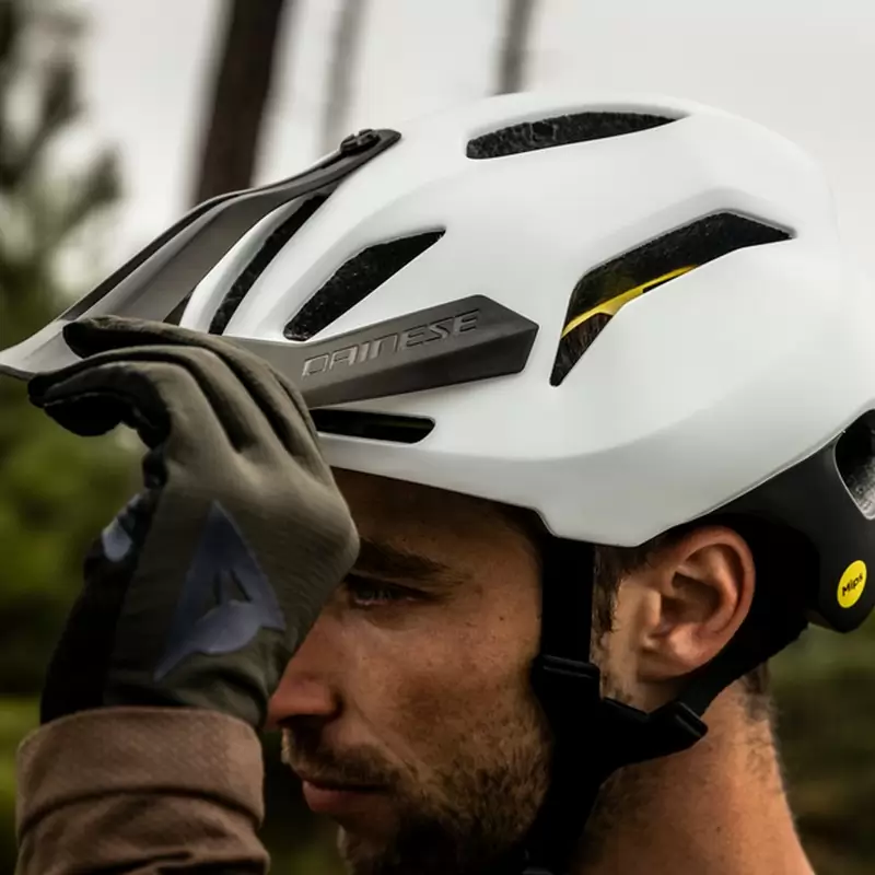 Linea 03 MIPS MTB Enduro Helmet Black/White Size M-L (55-58cm) #9