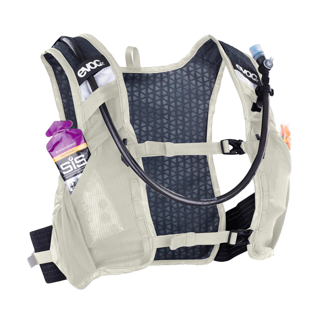 Hydro Pro Ultra 1,5L Trinkrucksack + 1,5L Trinkblase Beige
