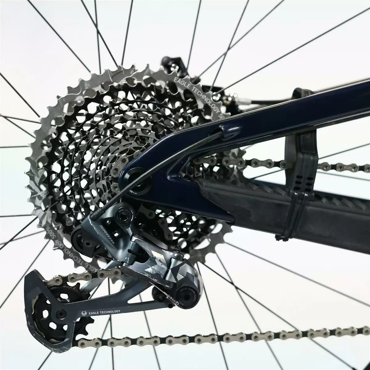Bici Usata Megatower 2 CC X01 Carbon CC 29 170mm 12v Translucent Blue Blu 2023 Taglia XL #3